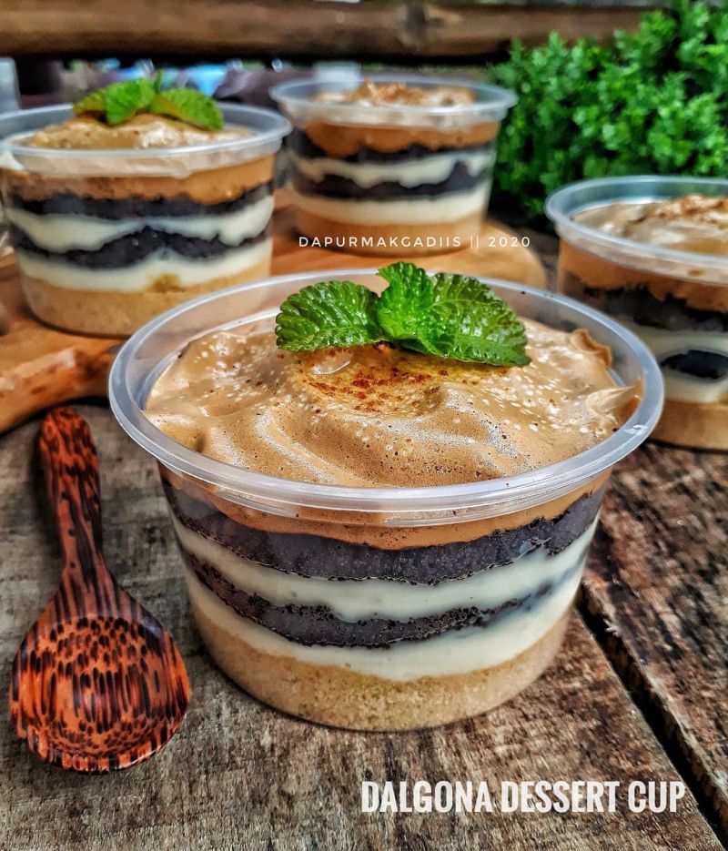 dalgona-dessert-cup