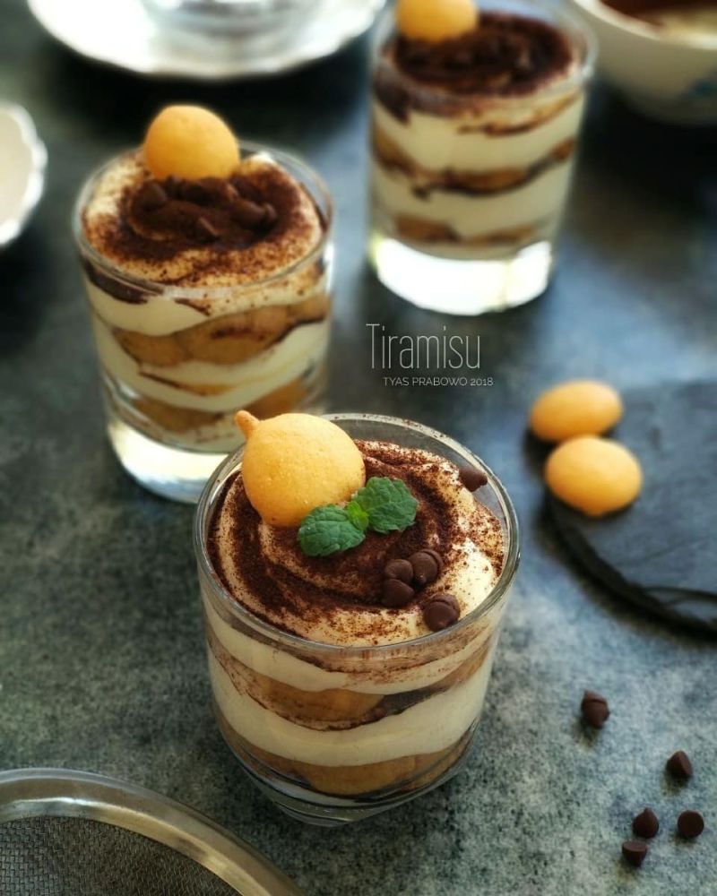 tiramisu-egg-drops