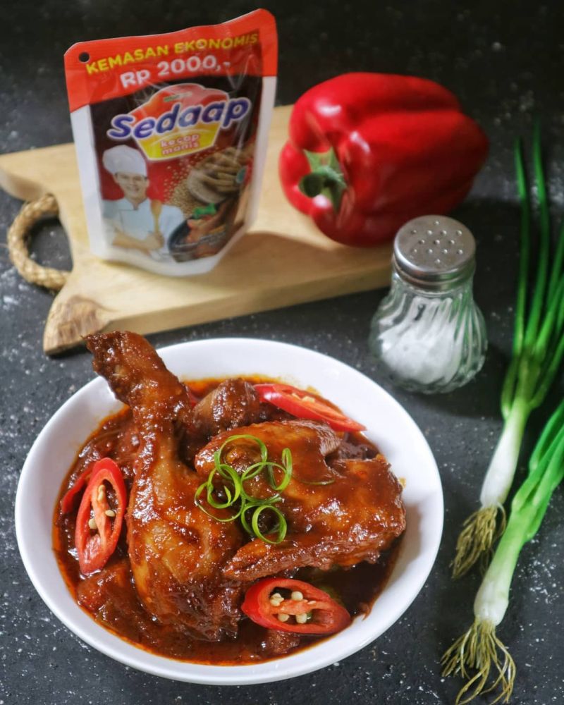 ayam-semur-bumbu-bali