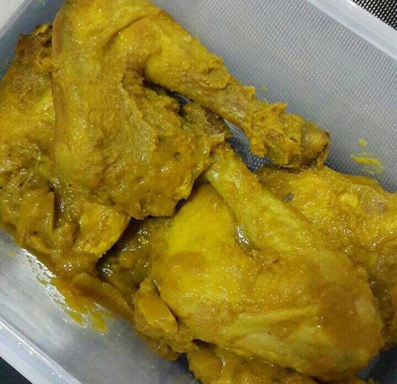 ayam-ungkep-bumbu-kuning