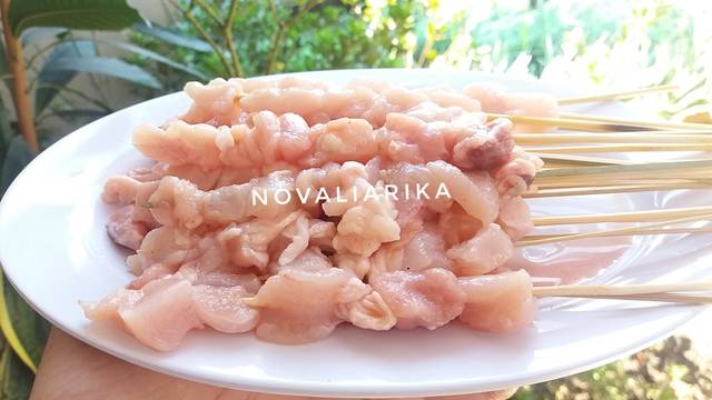 sate-ayam-madura-bumbu-kacang