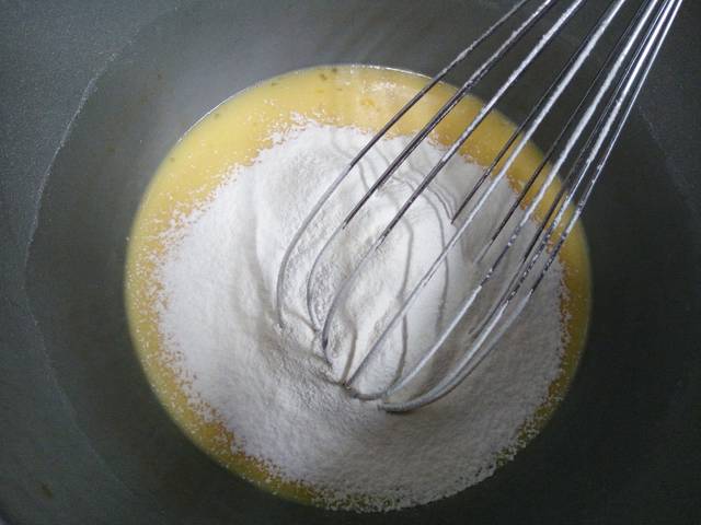 bolu-karamel-sarang-semut-5-telur