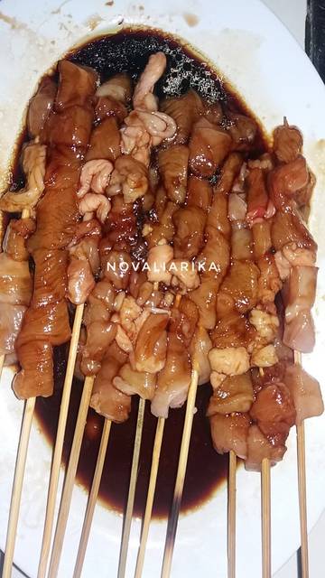 sate-ayam-madura-bumbu-kacang