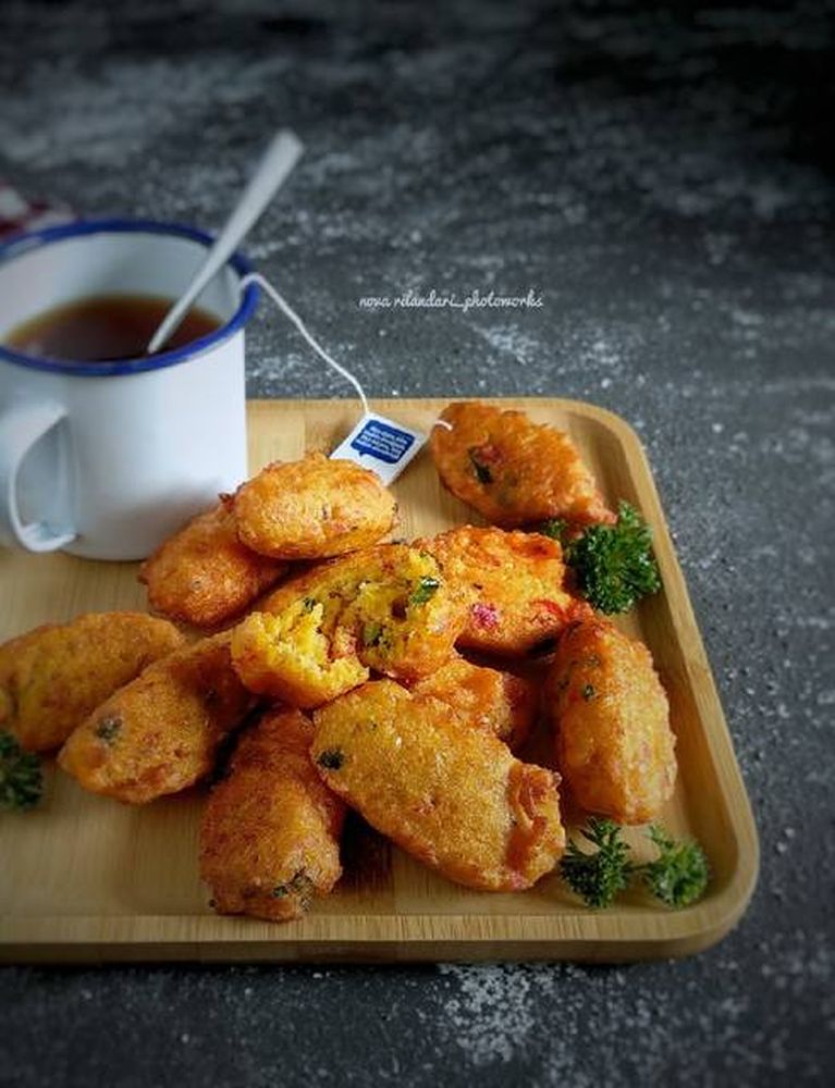 perkedel-jagung-khas-padang-panjang-