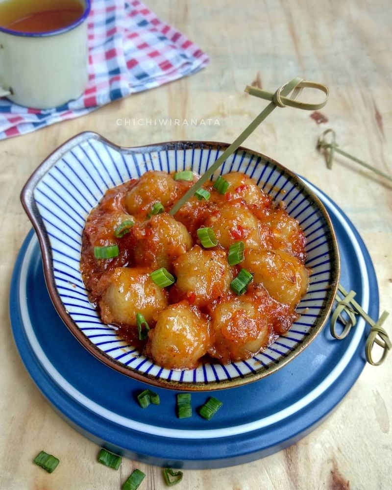 cilok-bumbu-kacang-pedas