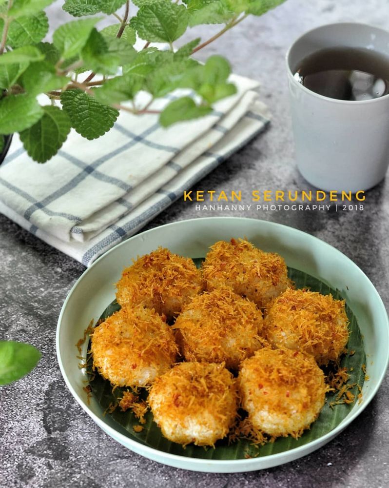 ketan-serundeng