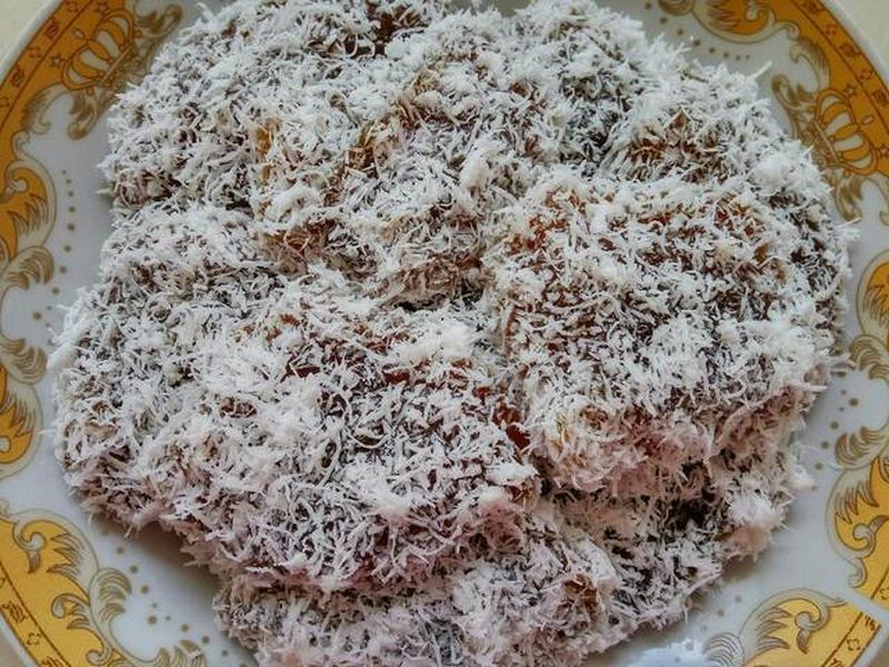ongol-ongol-sagu-gula-merah