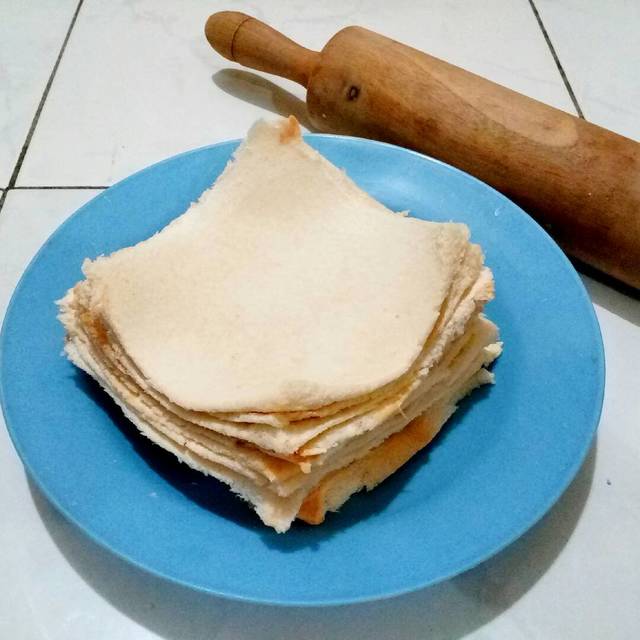 risol-roti-tawar-sosis-mayonnaise