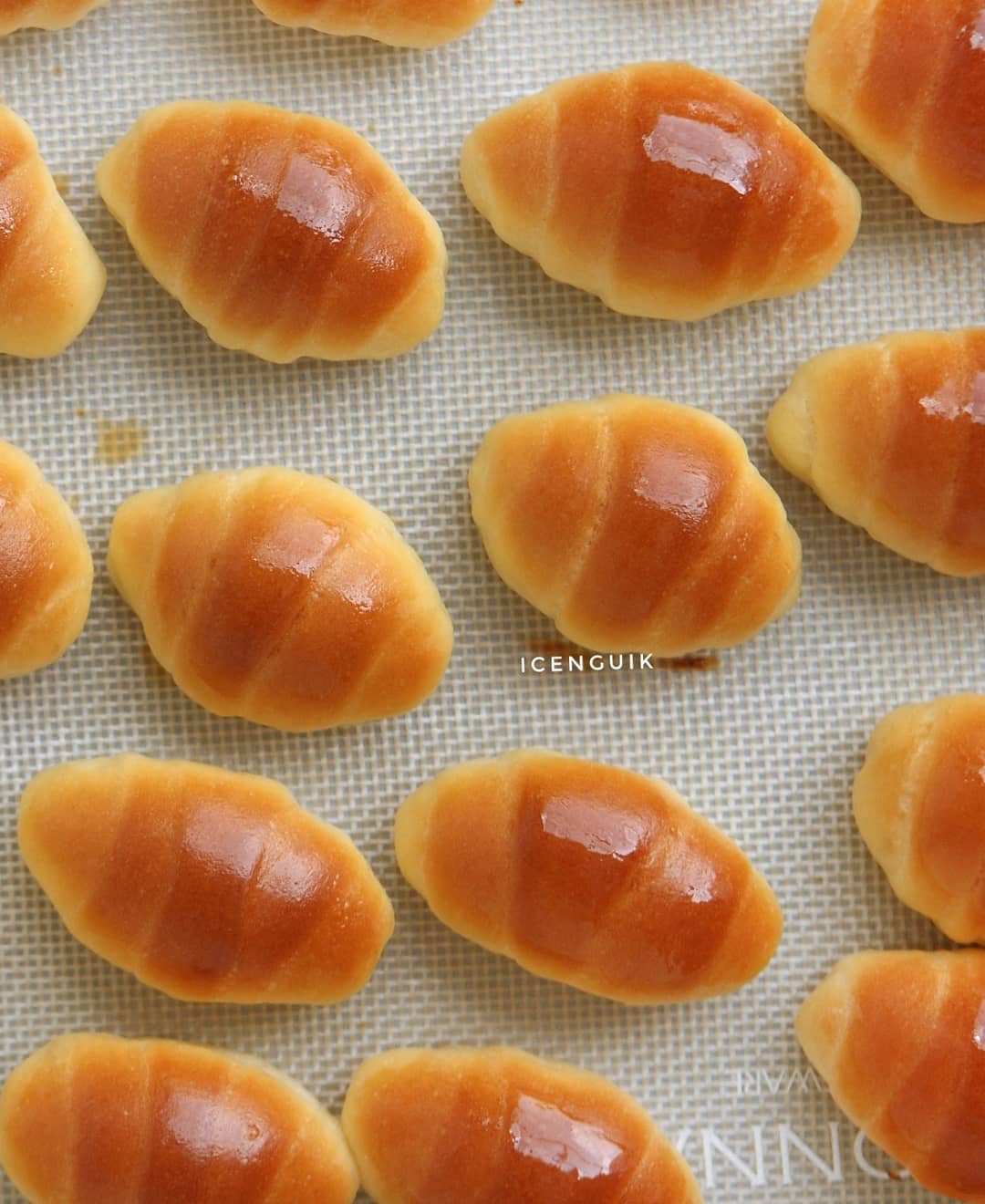 butter-rolls