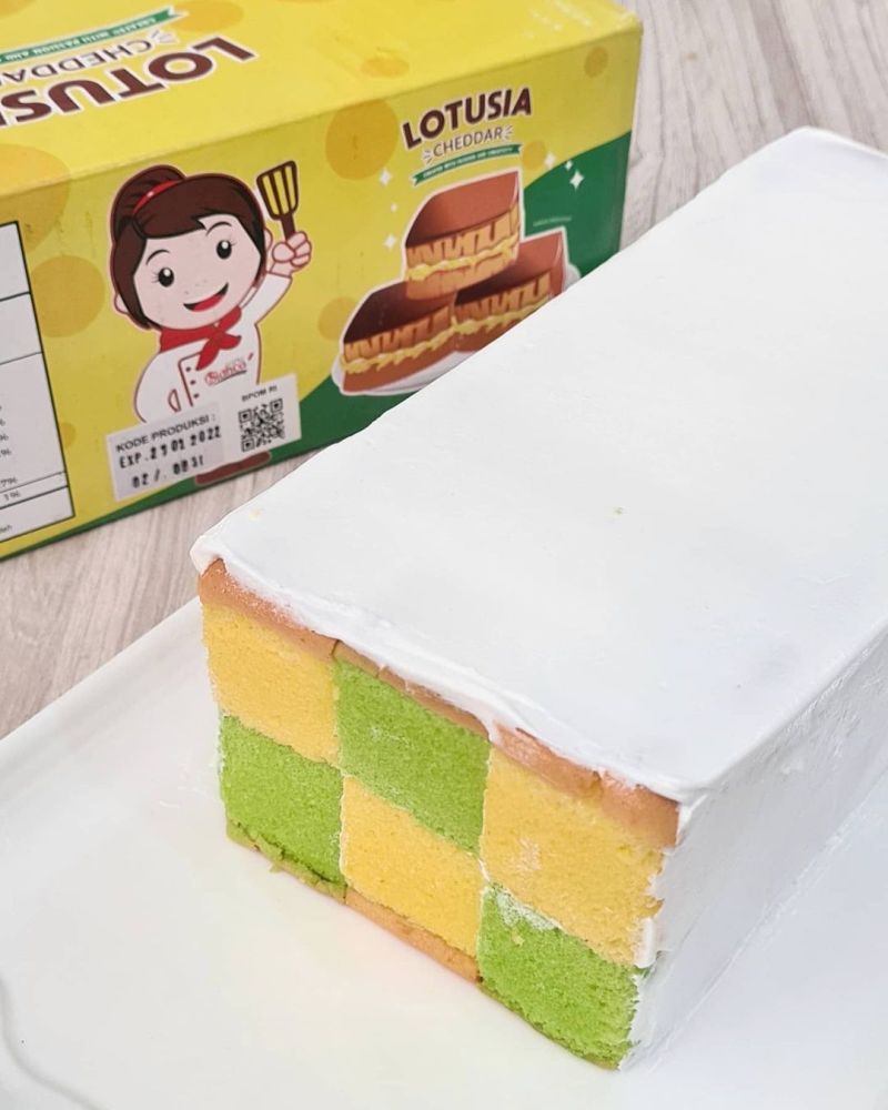 cake-lapis-catur-pandan-keju