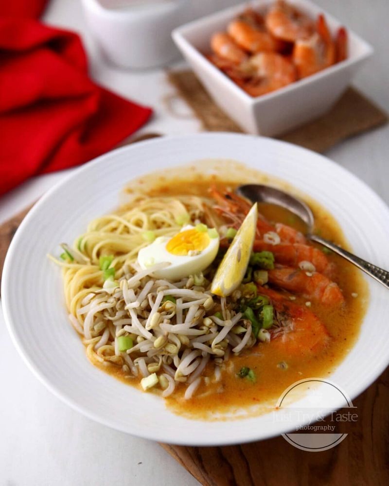 mie-celor-palembang