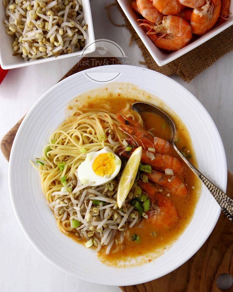 mie-celor-palembang