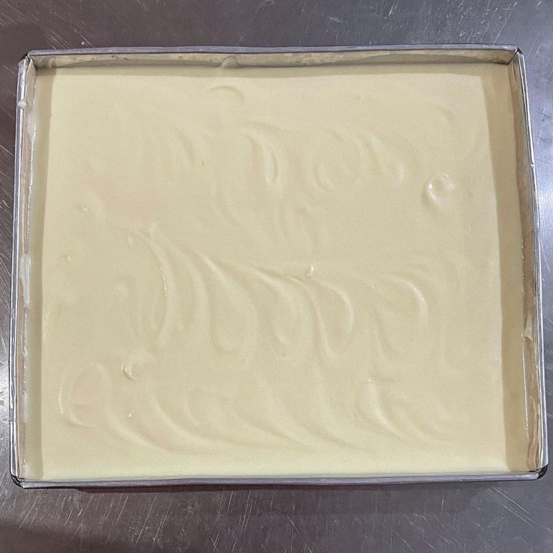 tokyo-banana-swiss-roll-cake
