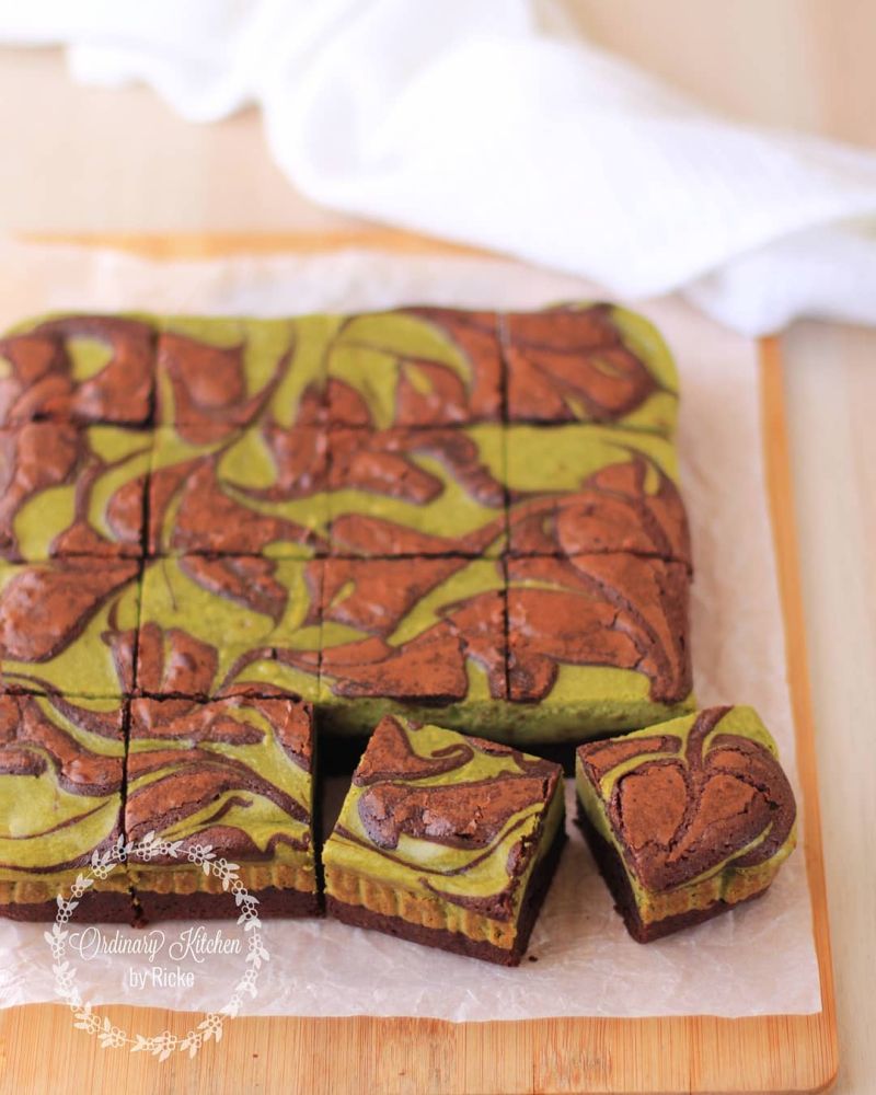 matcha-cheesecake-brownies