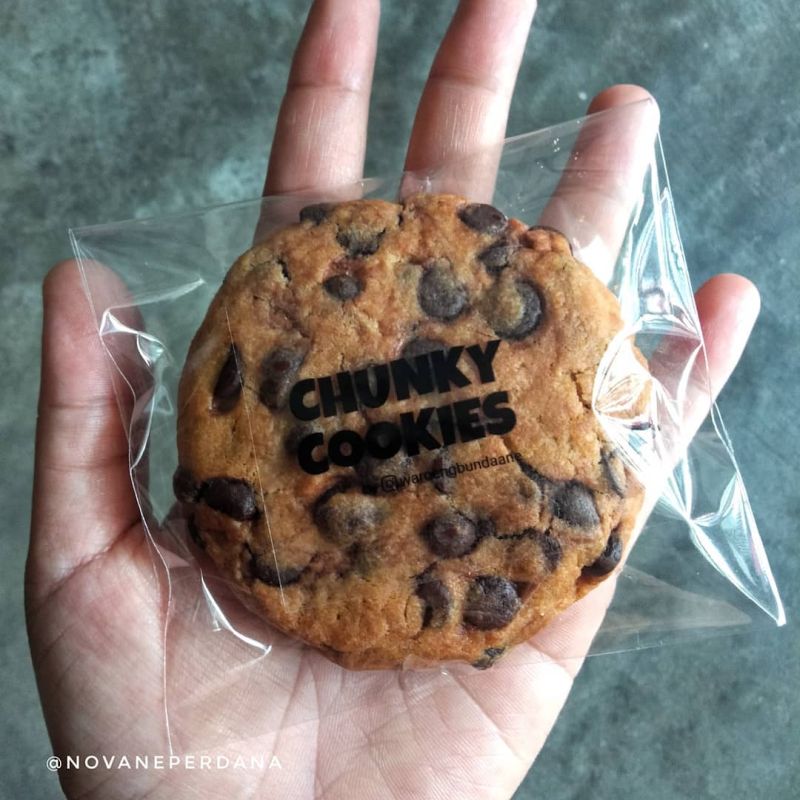 chunky-cookies