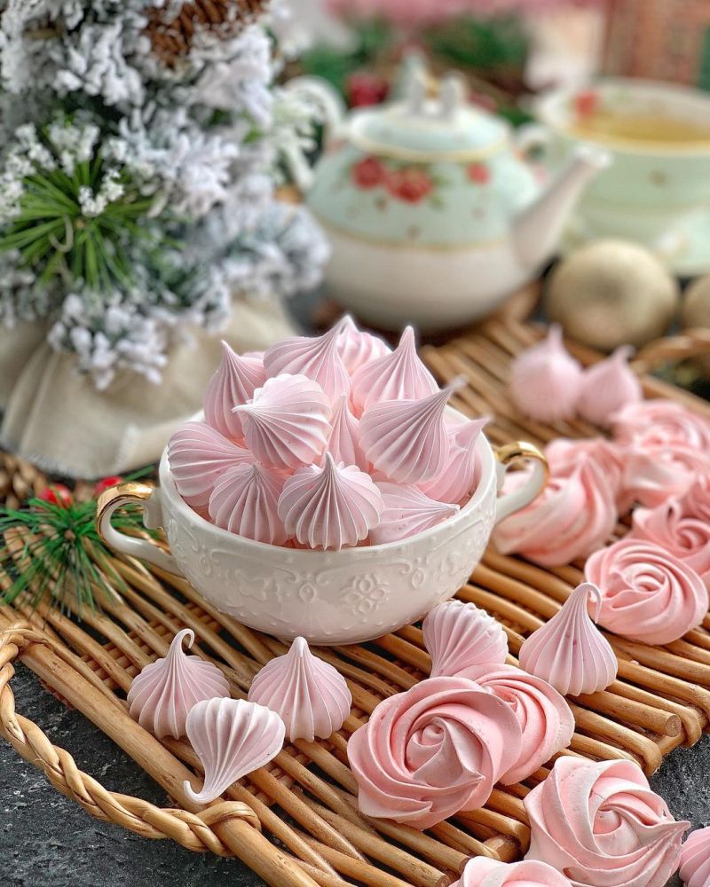 meringue-cookies