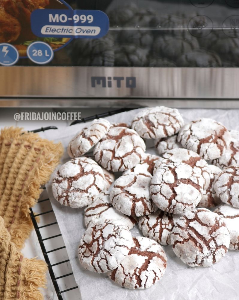 amond-crinkle-cookies