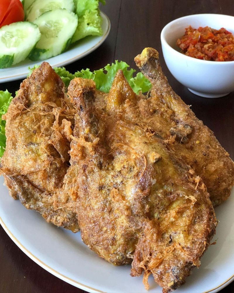 ayam-goreng-telur