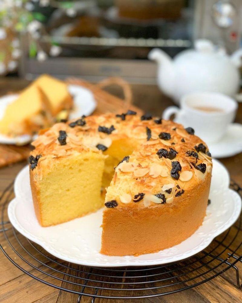 bluder-tape-cake