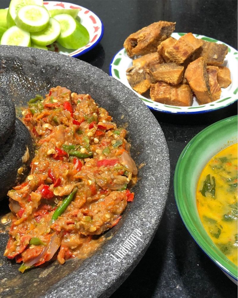 gulai-daun-singkong