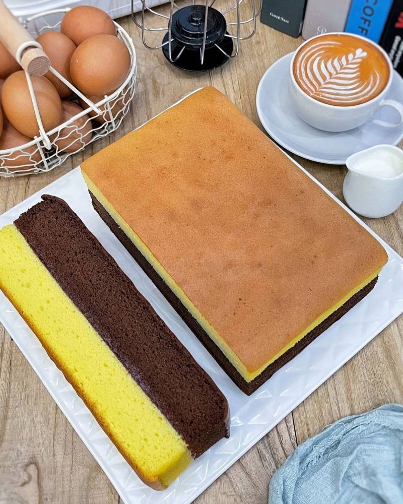 lapis-spongecake 