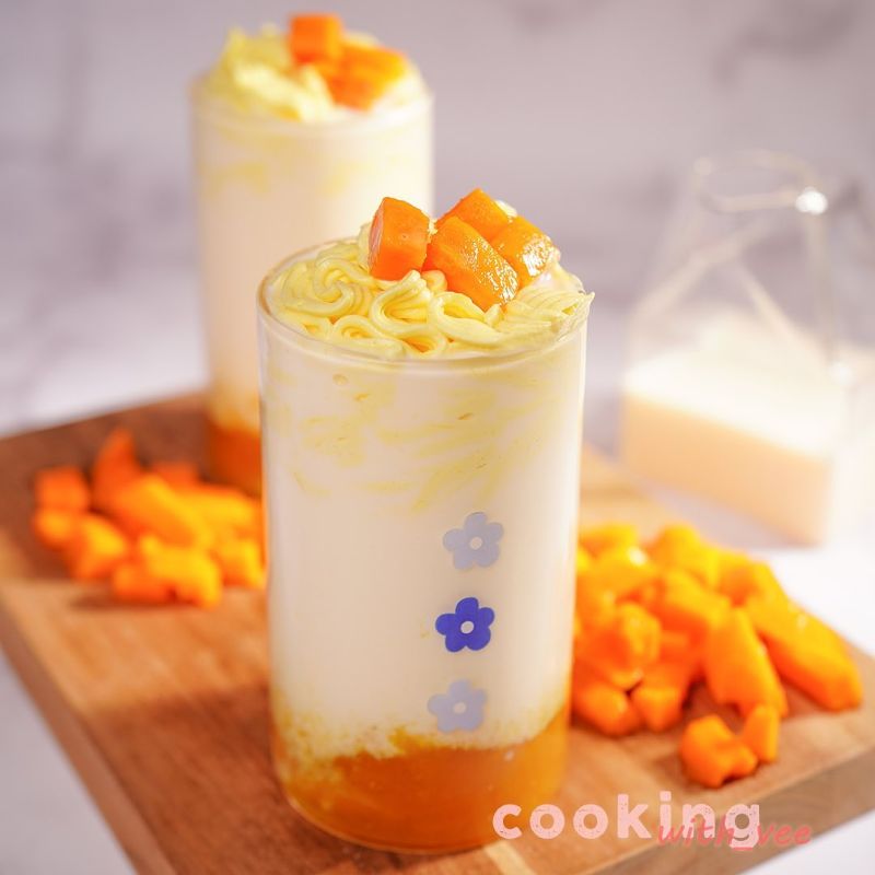 mango-yoghurt-milk