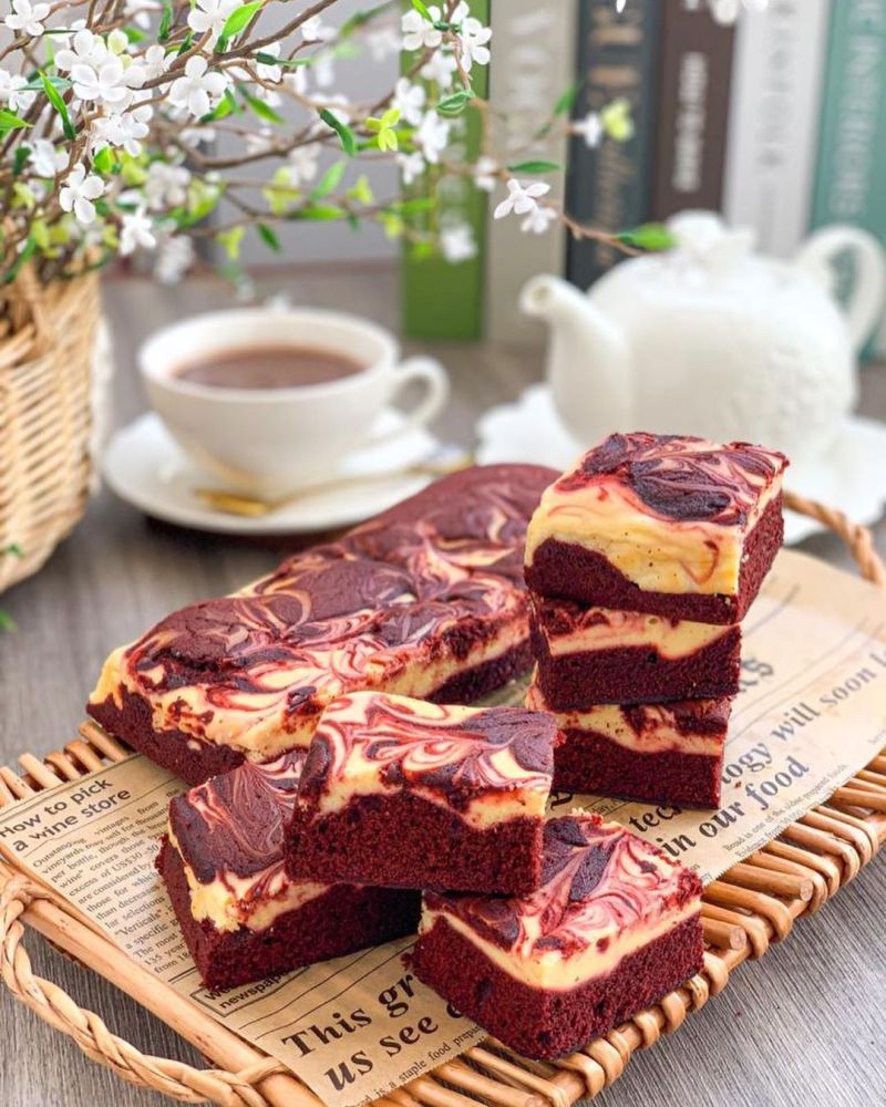 red-velvet-cheese-cake