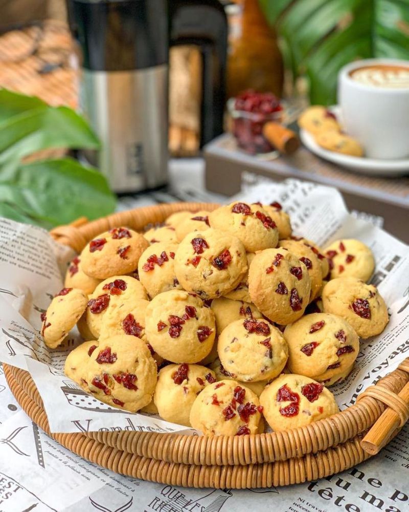 cranberry-cookies