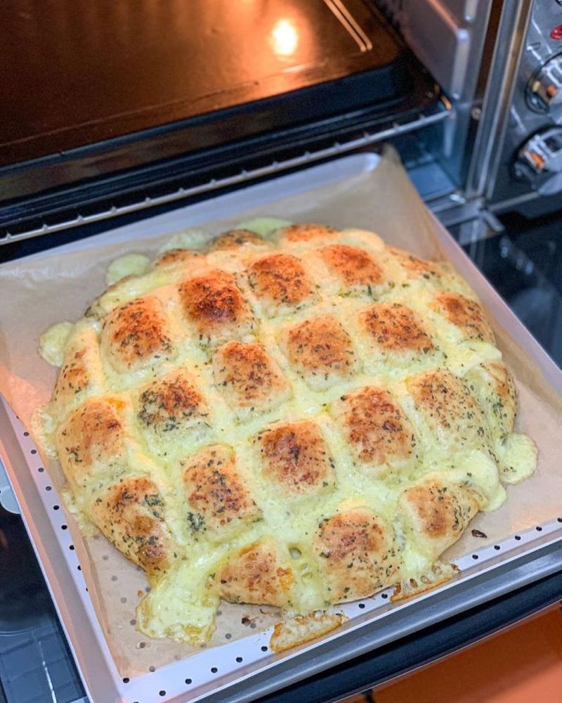 garlic-cheese-bread