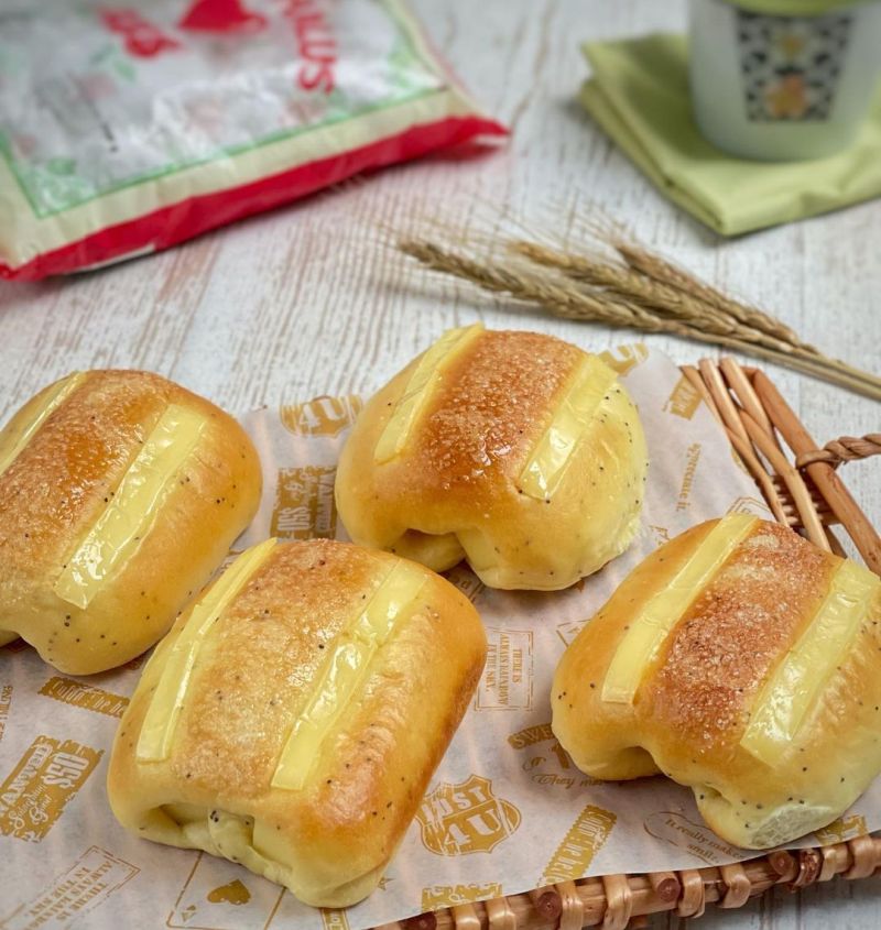 cheezy-buddy-bread