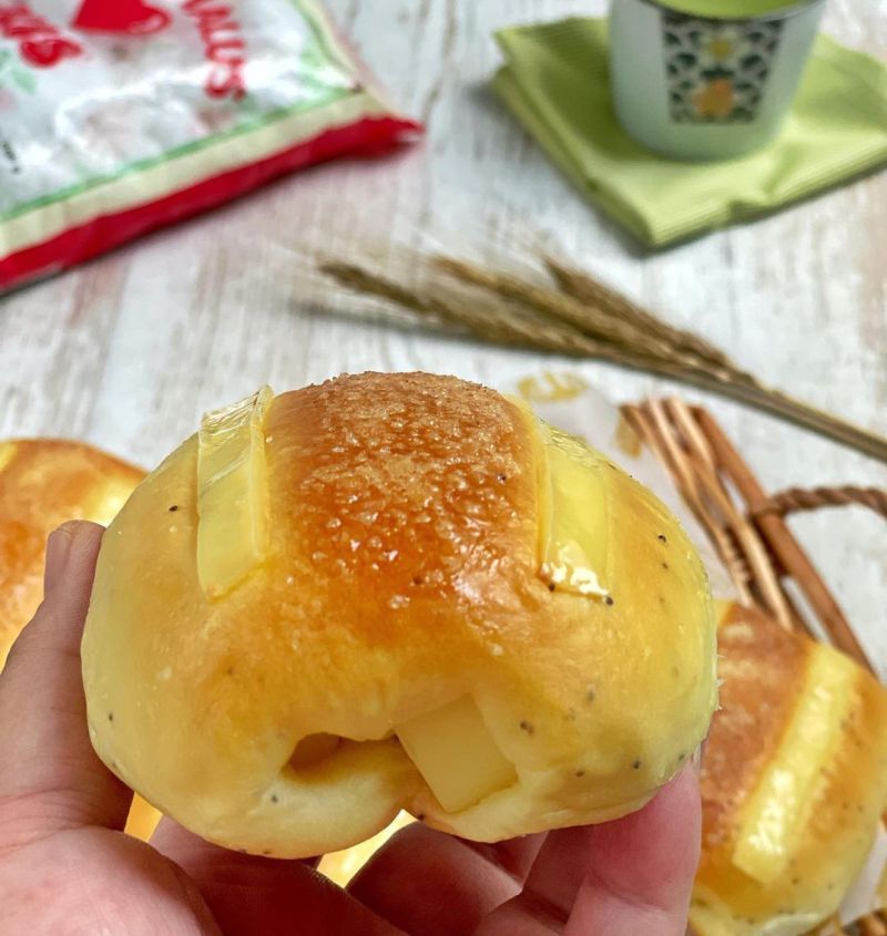 cheezy-buddy-bread