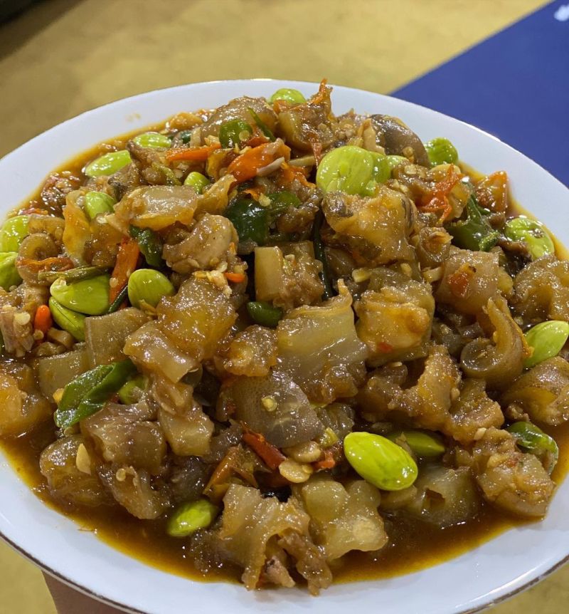 oseng-kikil-pedas