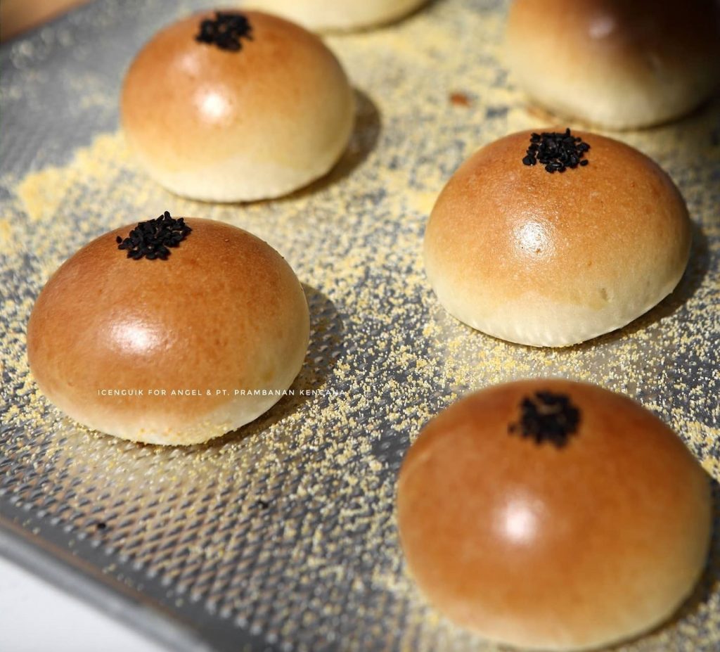 japanese-anko-bread