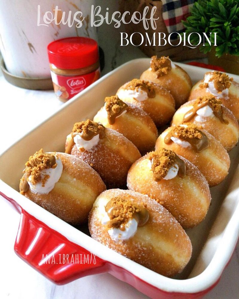 lotus-biscoff-bomboloni