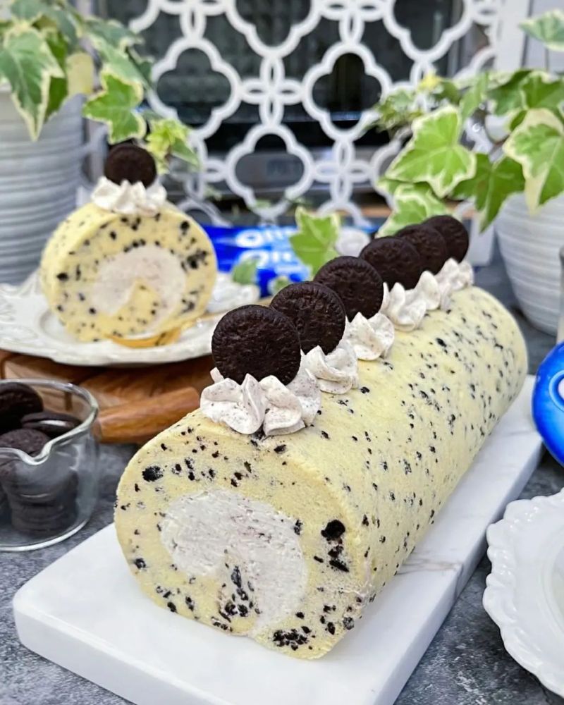 oreo-swiss-roll