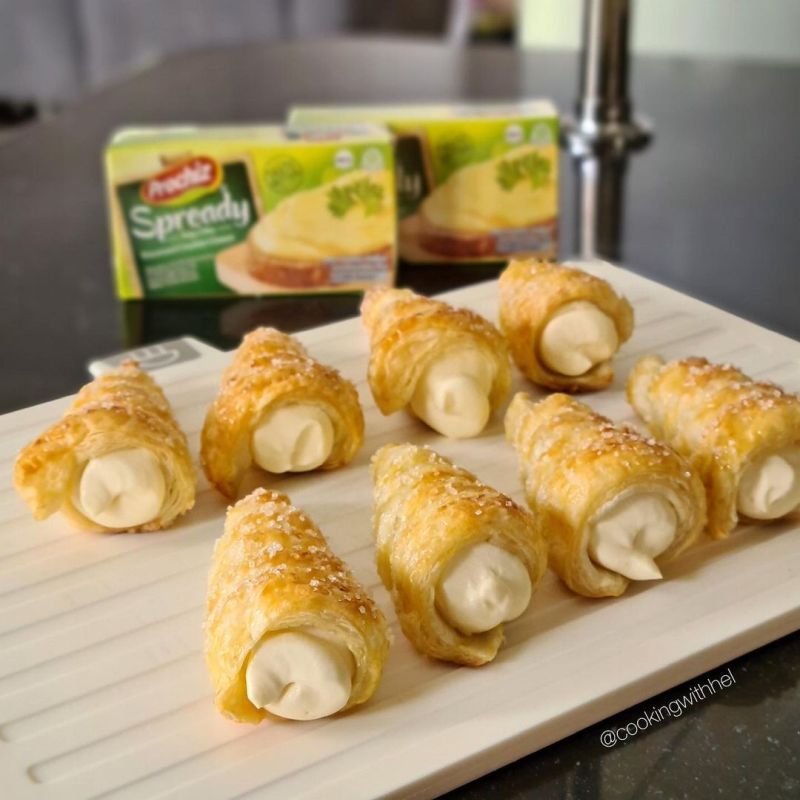 cream-cheese-horn