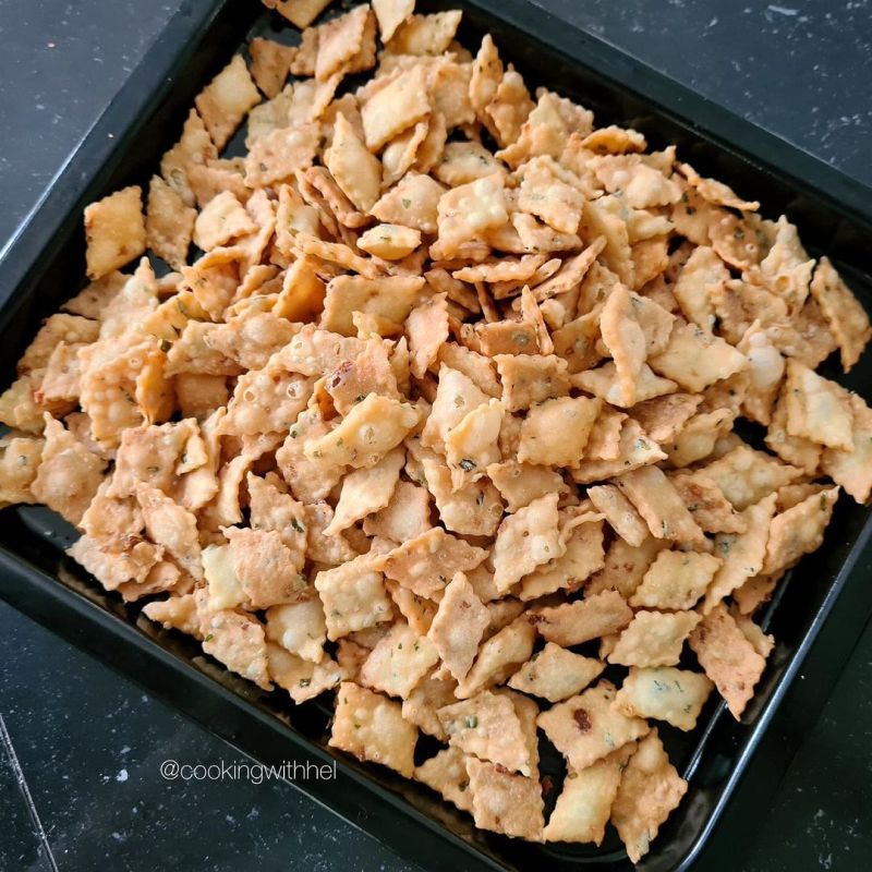 kue-bawang-seledri