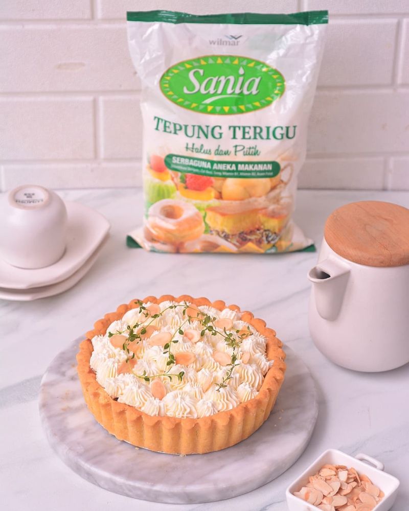 almond-cream-pie