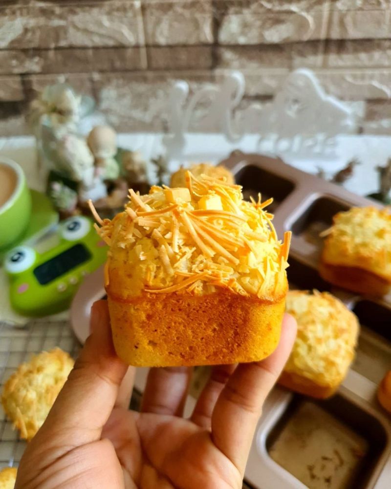 cheese-muffins