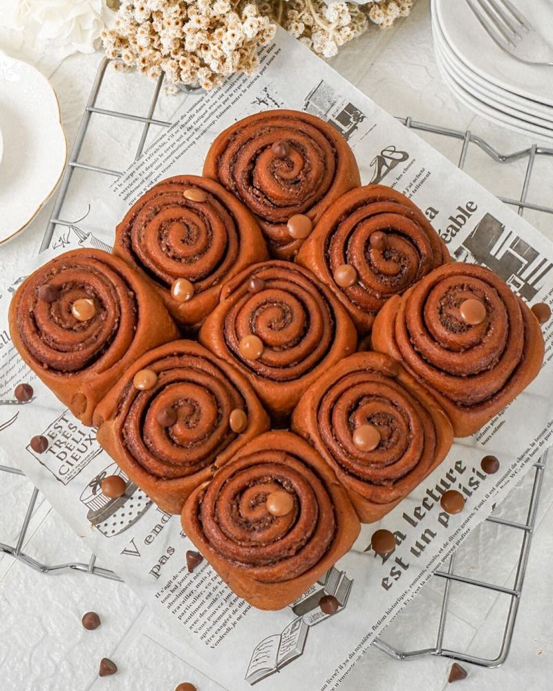 chocolate-rolls