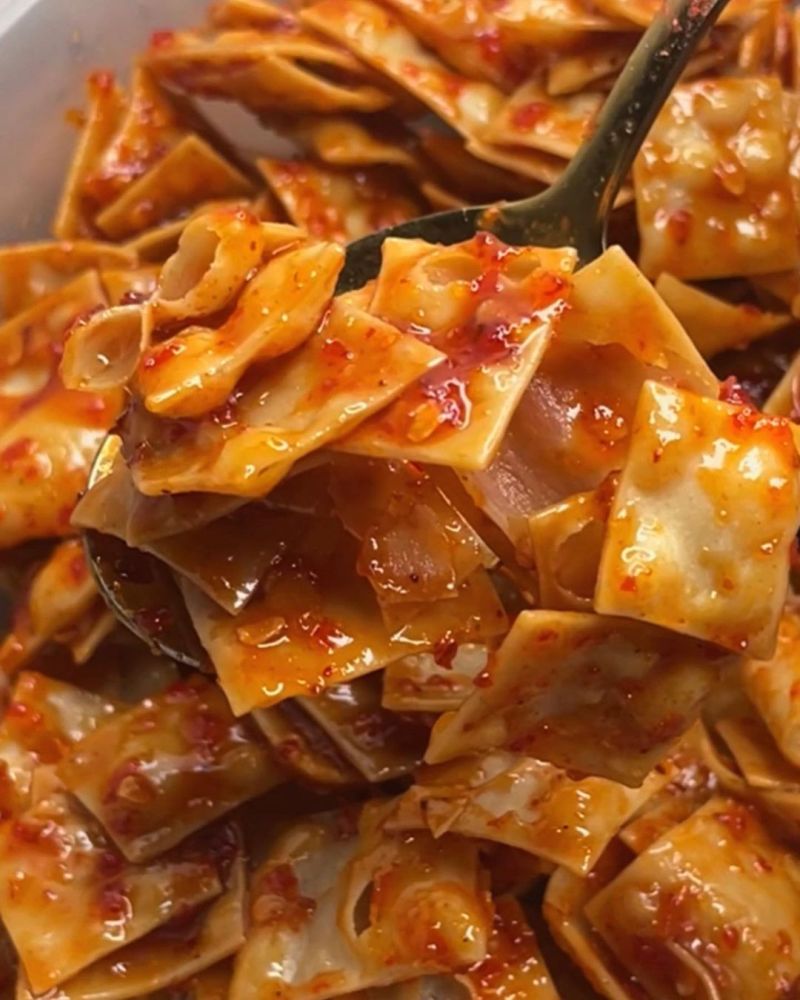 kulit-pangsit-asam-pedas