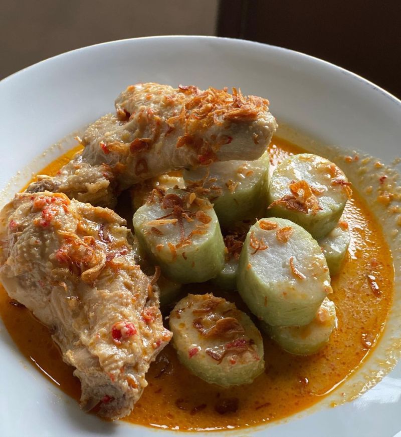 ayam-kampung-bumbu-rujak-pedas