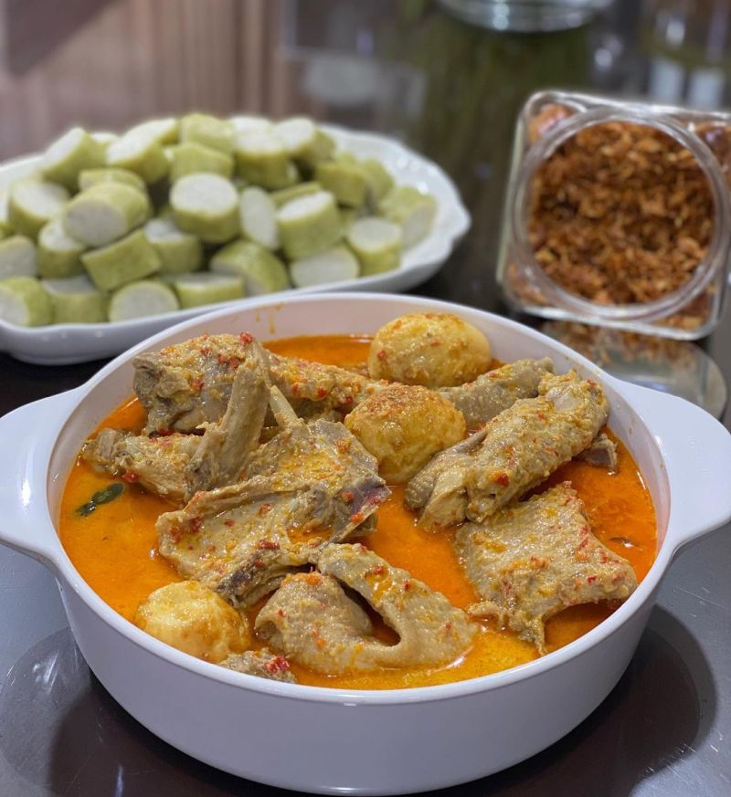 ayam-kampung-bumbu-rujak-pedas