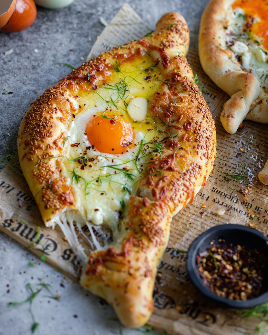 achapuri-roti-keju-georgia