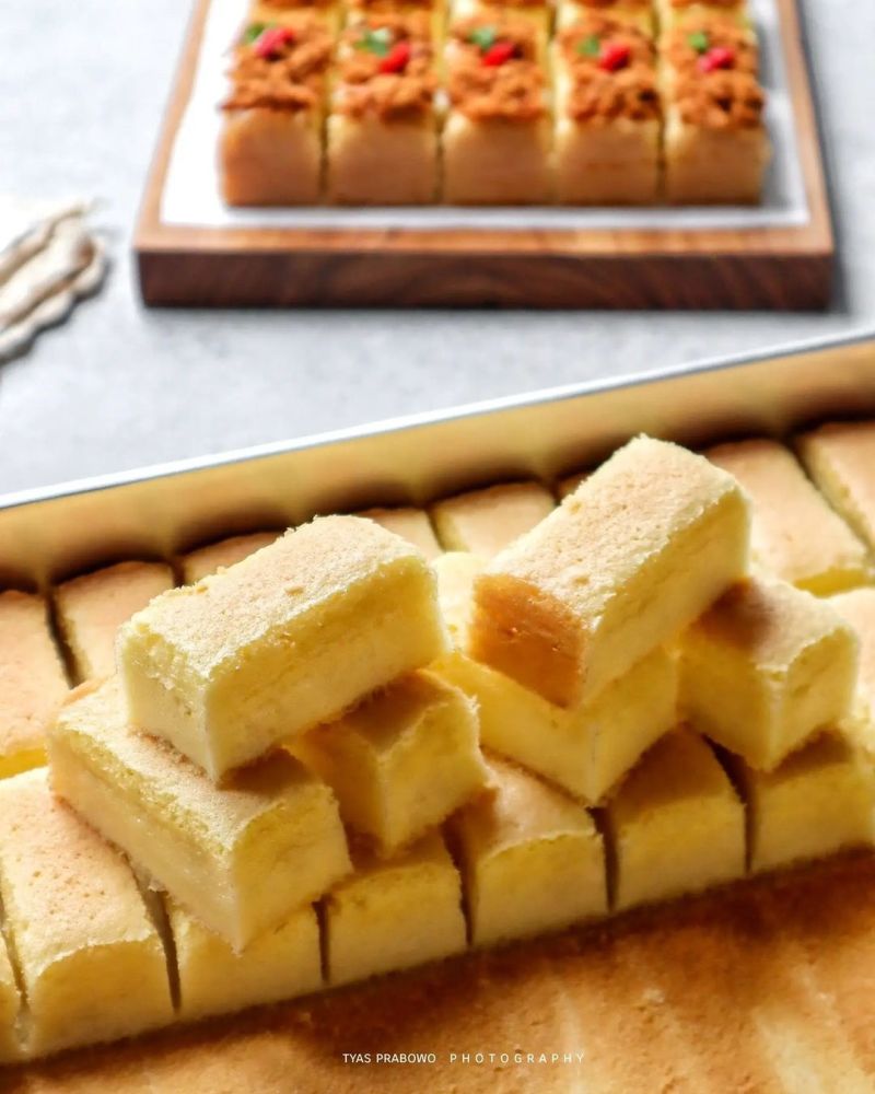 cake-potong-abon