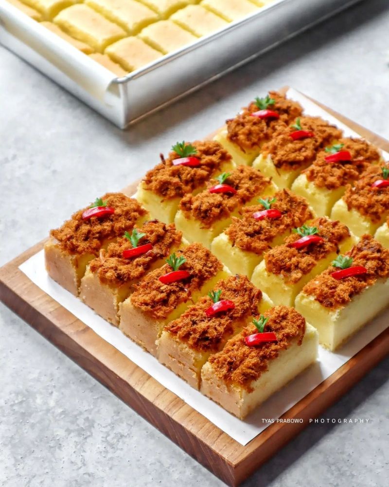 cake-potong-abon