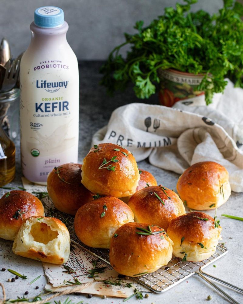 cheesy-dinner-roll
