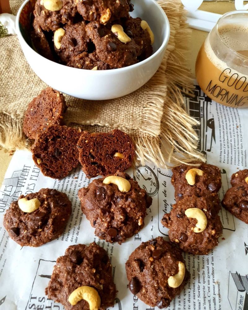 choco-nuts-cookies