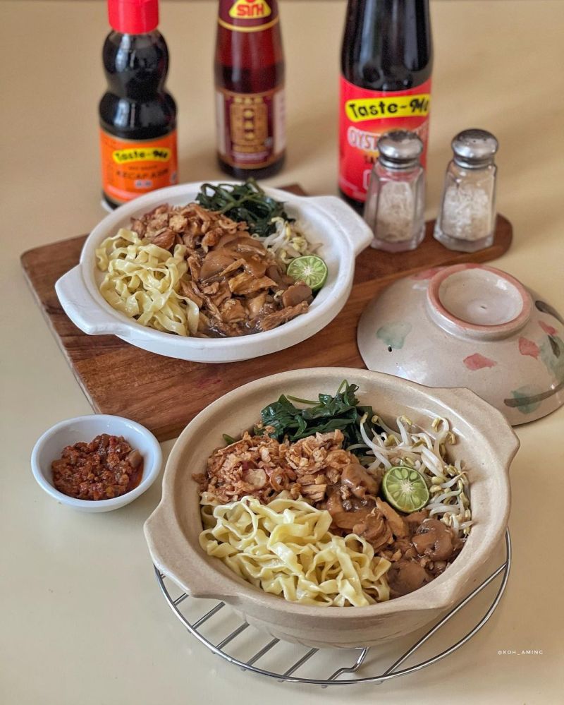 mie-kangkung