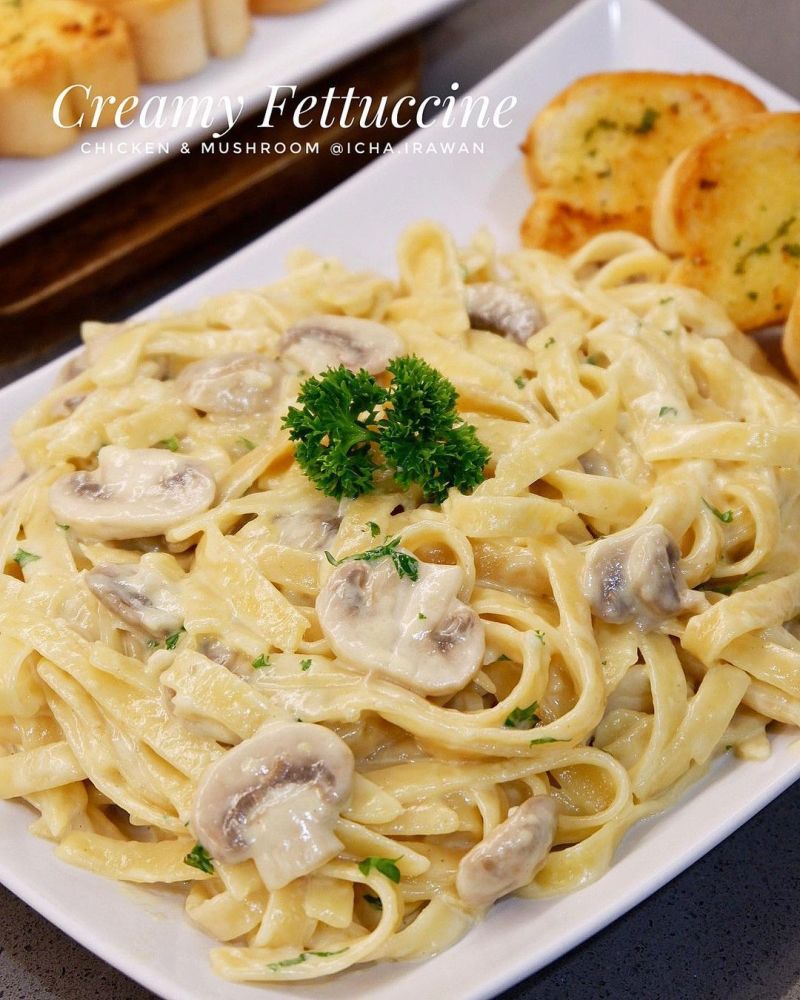 creamy-fettuccine